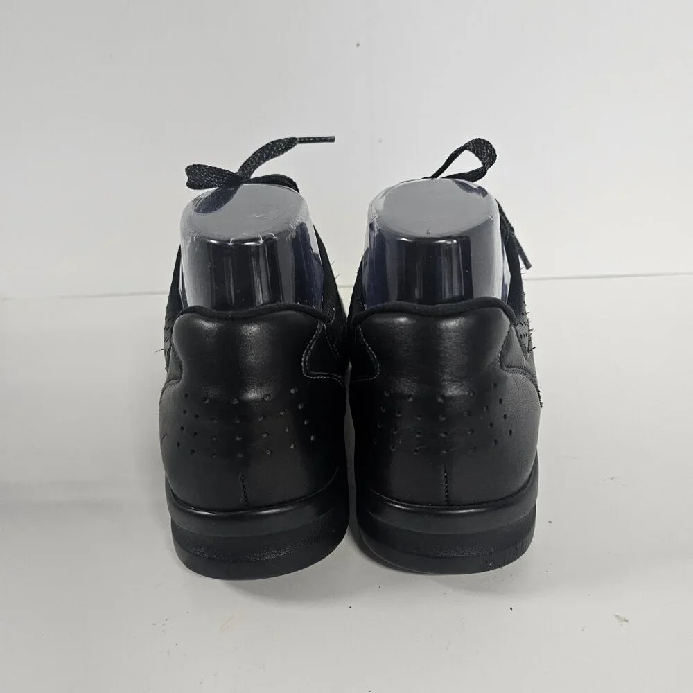 SAS solid black